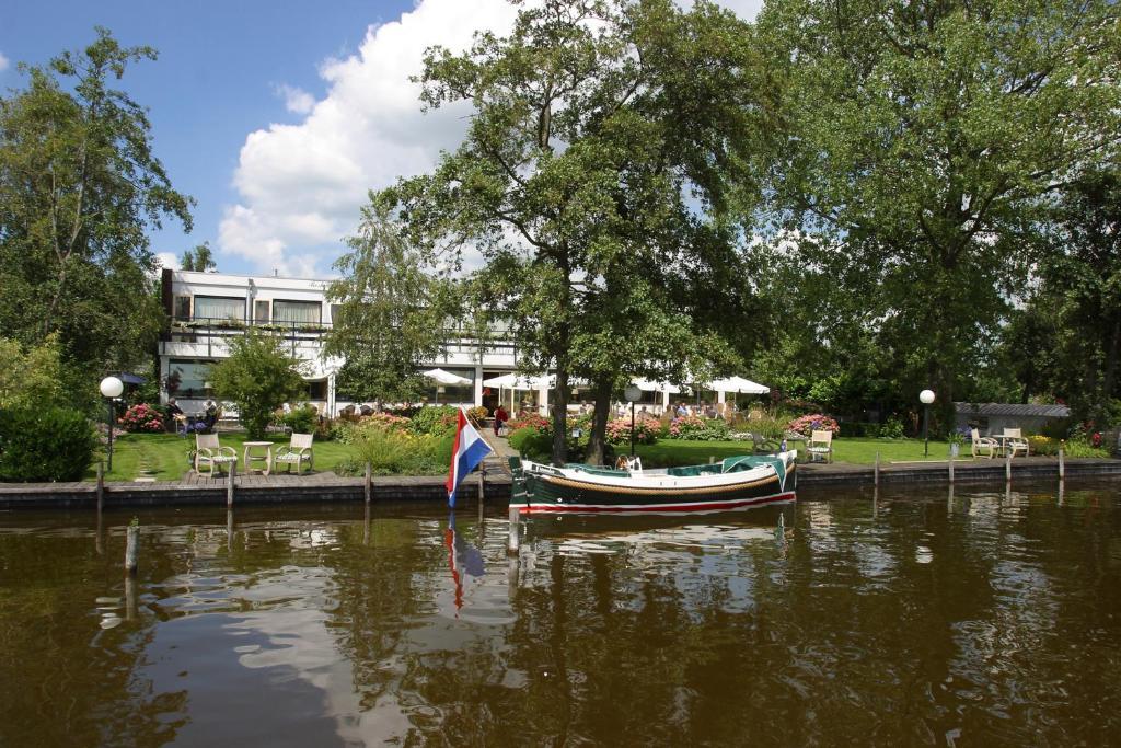 Restaurant-Hotel De Watergeus Noorden Экстерьер фото